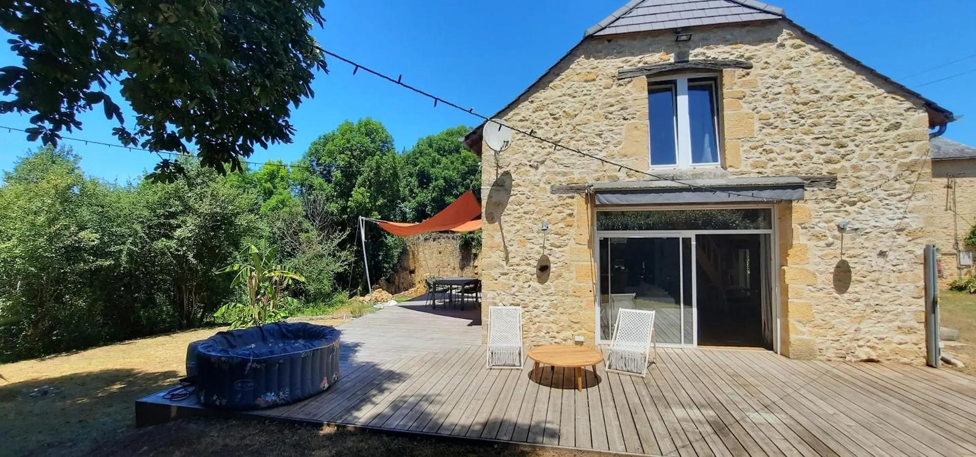 فيلا La Cachette En Bouriane Saint-Cirq-Madelon