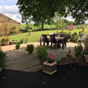  Couette-café Entre Lot Et Dordogne